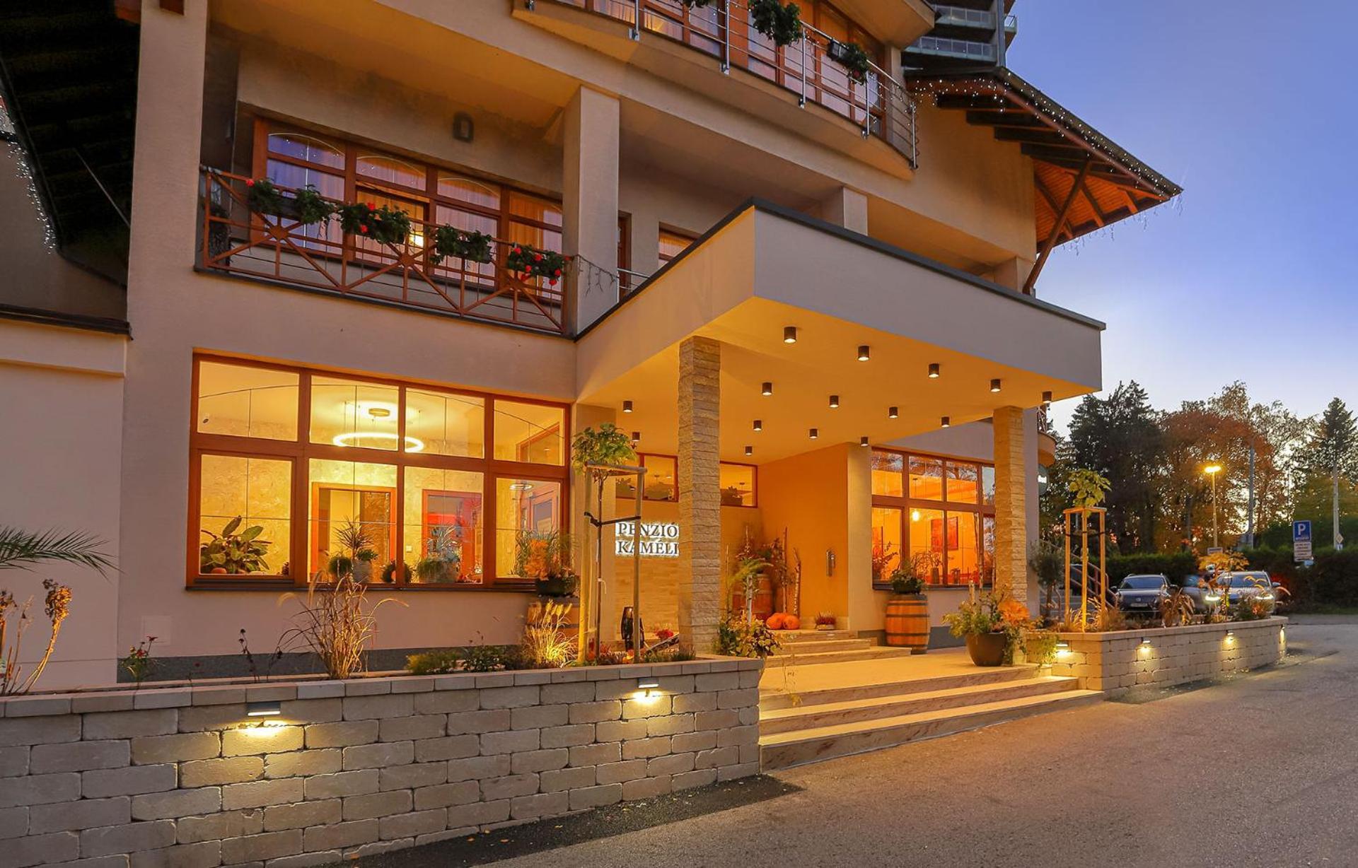 Penzion Kamelia Zilina Exterior photo